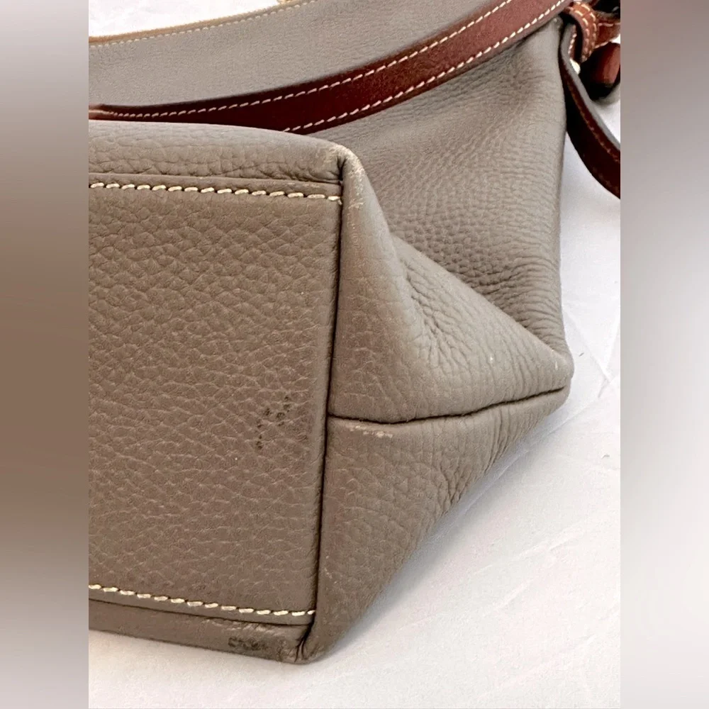 Dooney & Bourke | Pebble Small Sloan Elephant